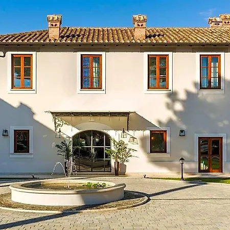 Hotel Favilla Di Charme 3*