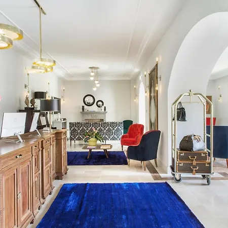 Favilla Di Charme فندق