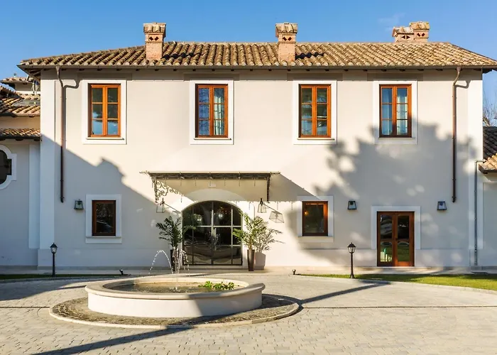 Hotel Favilla Di Charme 3*